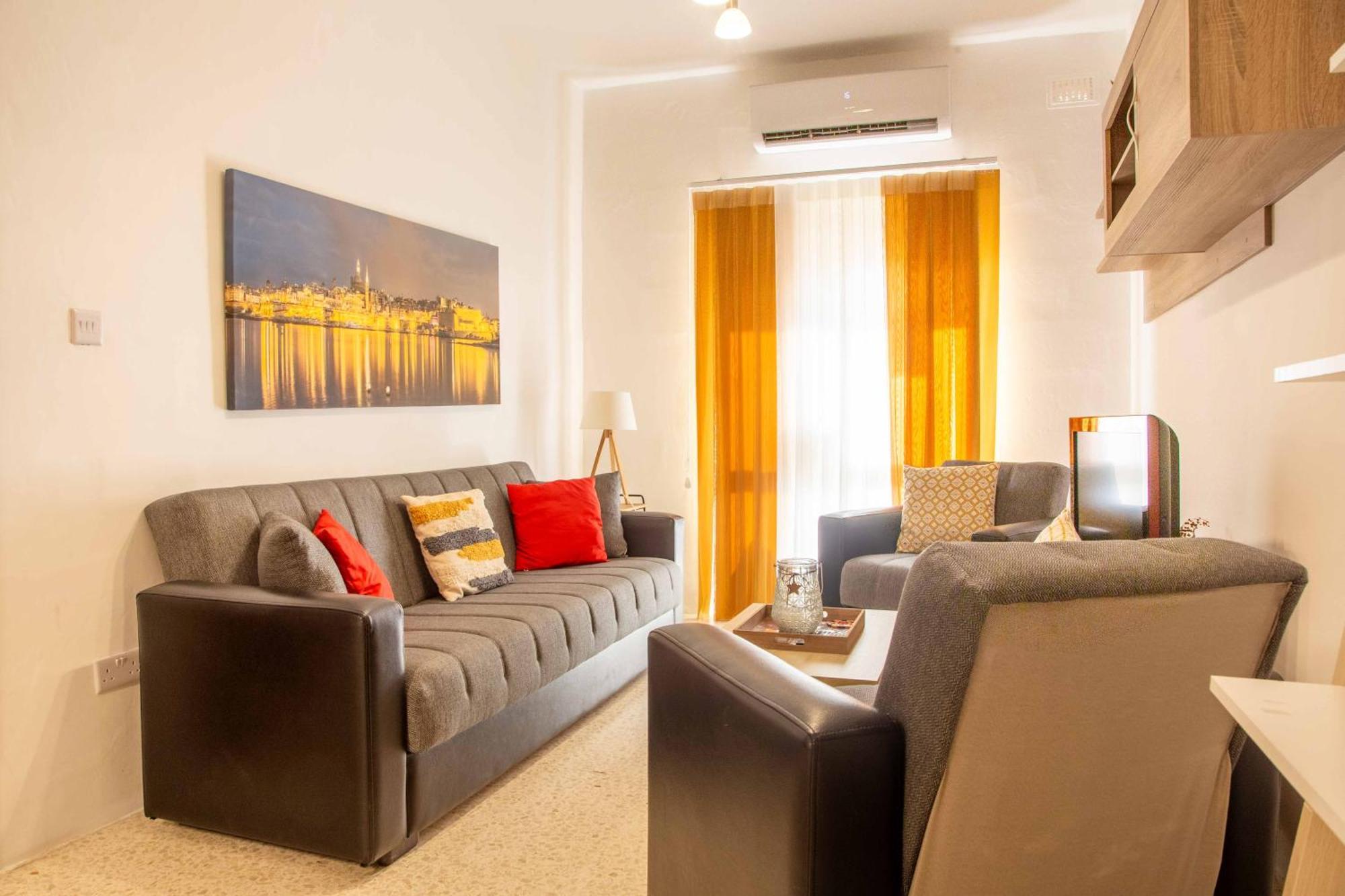 Spacious, Modern 3 Bedroom Apartment - St. Paul'S Bay Exterior foto